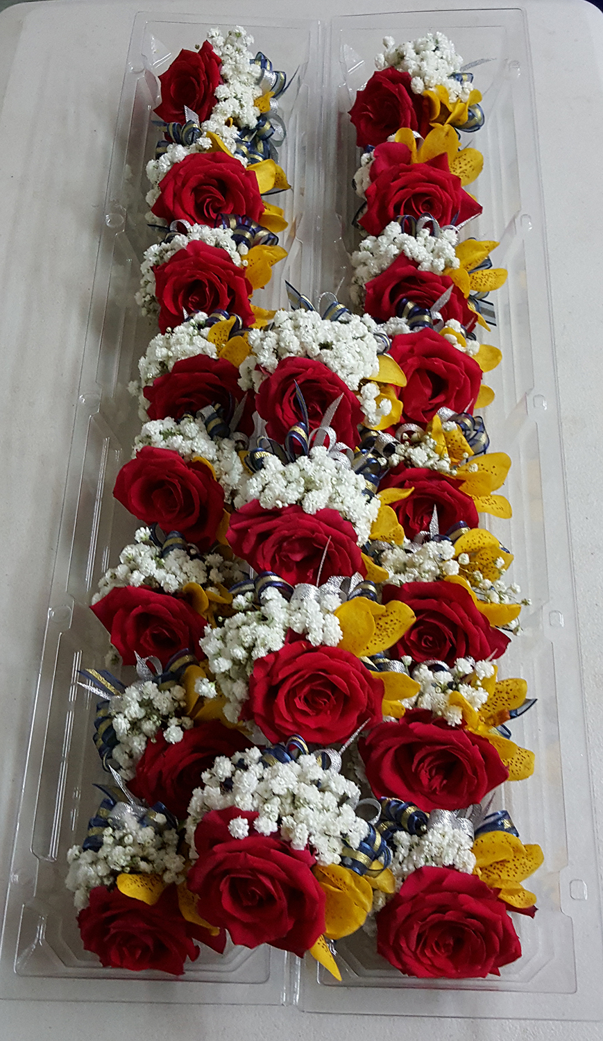 L035紅玫瑰胸花